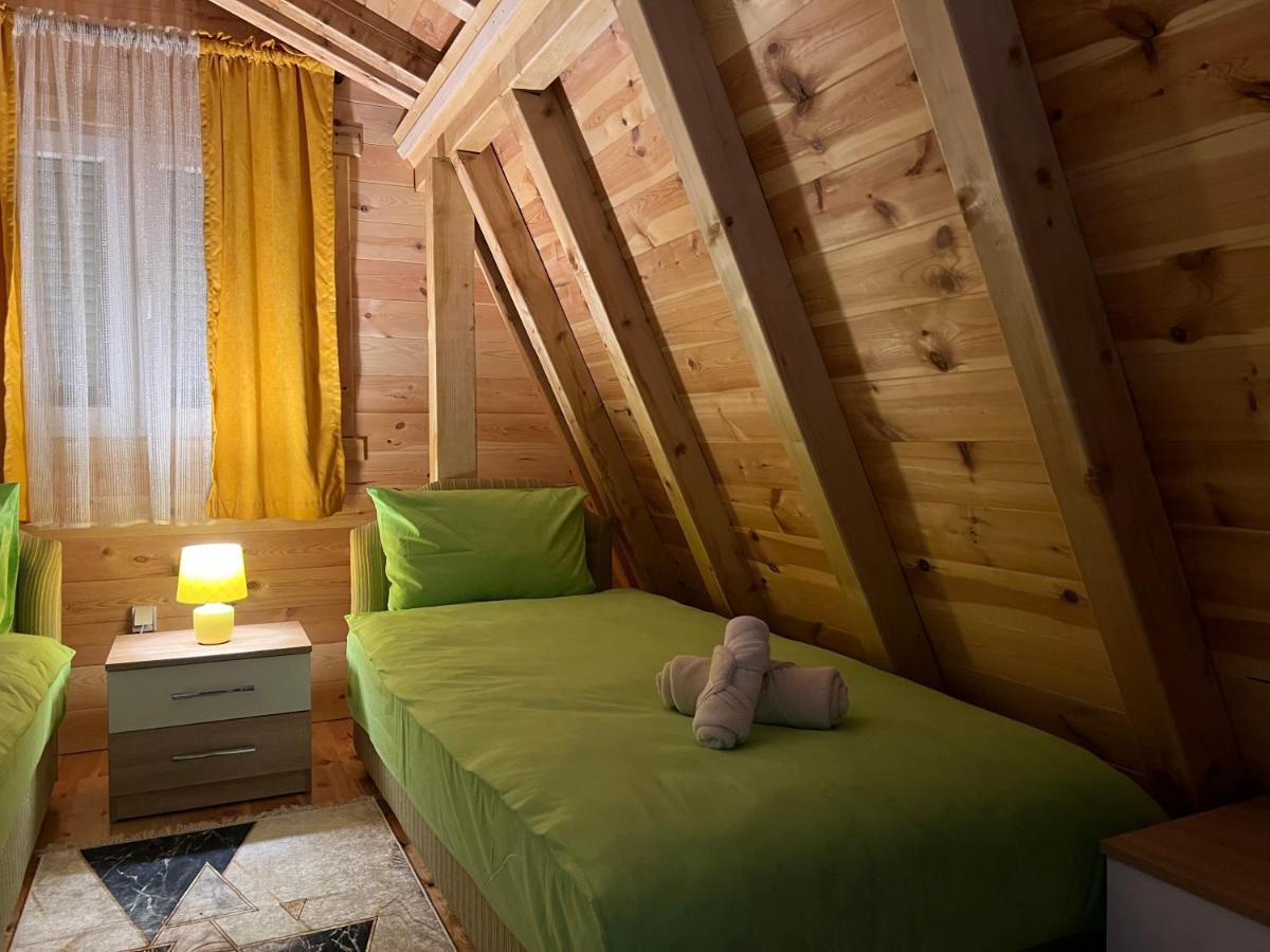 Laf Guest House Kolasin Exterior photo
